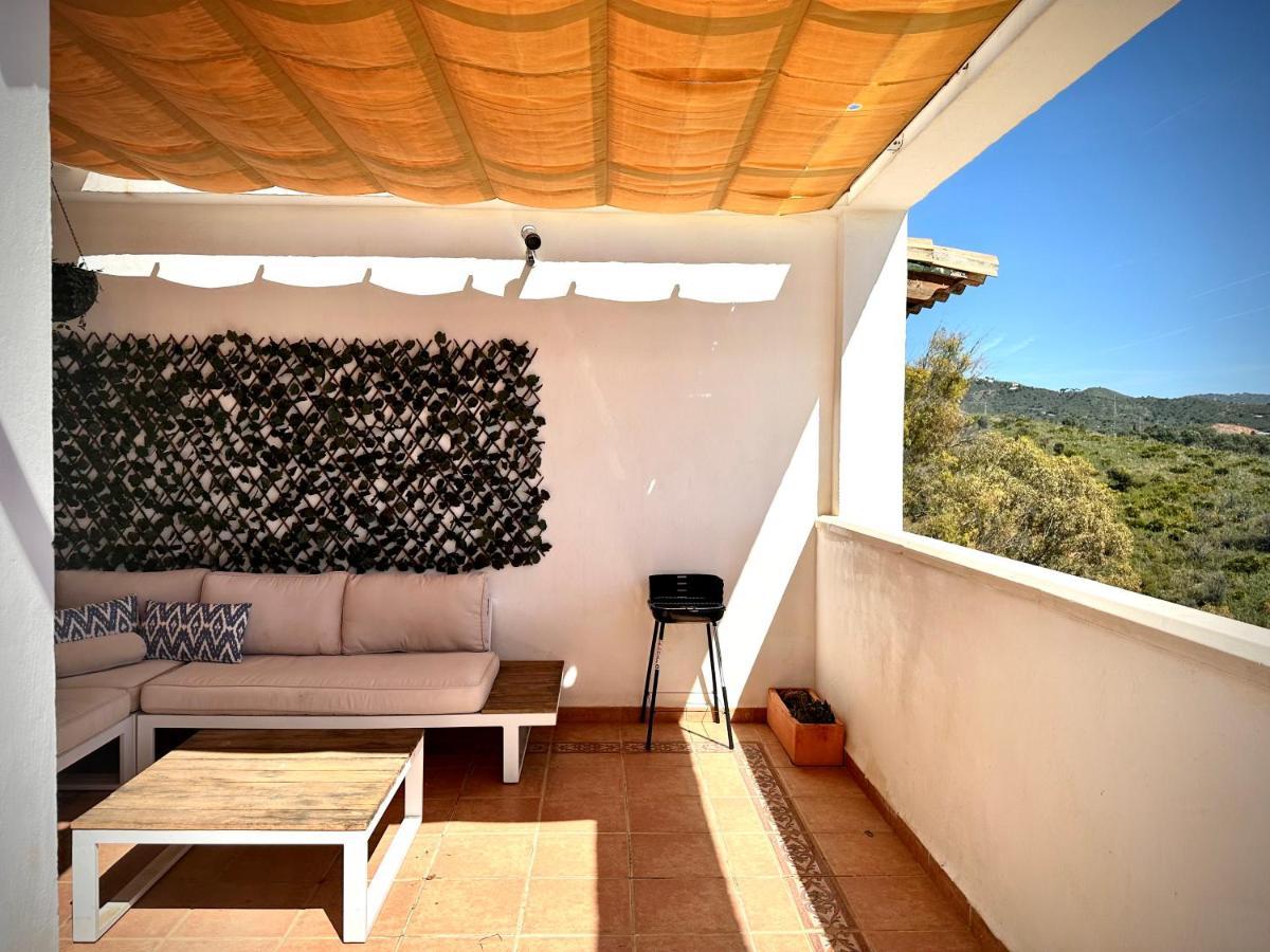 Moderno Apartamento Con Preciosas Vistas Al Mar En Urbanizacion Con Piscina - Rio Real 11 2G Marbella Exteriör bild