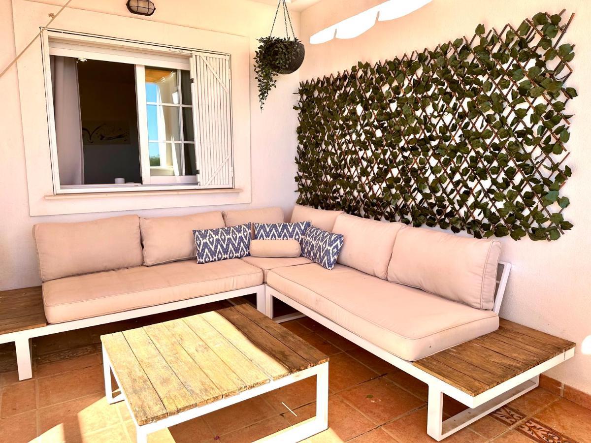 Moderno Apartamento Con Preciosas Vistas Al Mar En Urbanizacion Con Piscina - Rio Real 11 2G Marbella Exteriör bild